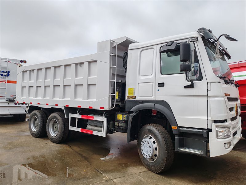 Kaa 'enekinia a pau-